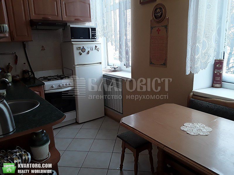 Rent out 3-room apartment. Киев,  Грушевского — photo 4