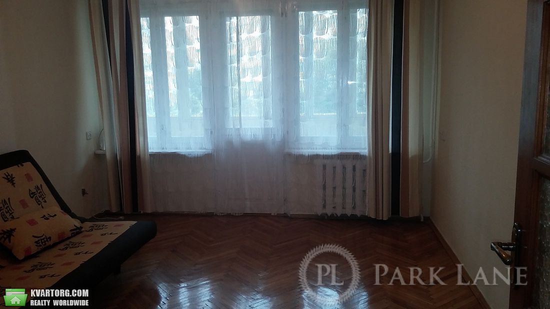 Sell 3-room apartment. Киев,  Глебова — photo 1