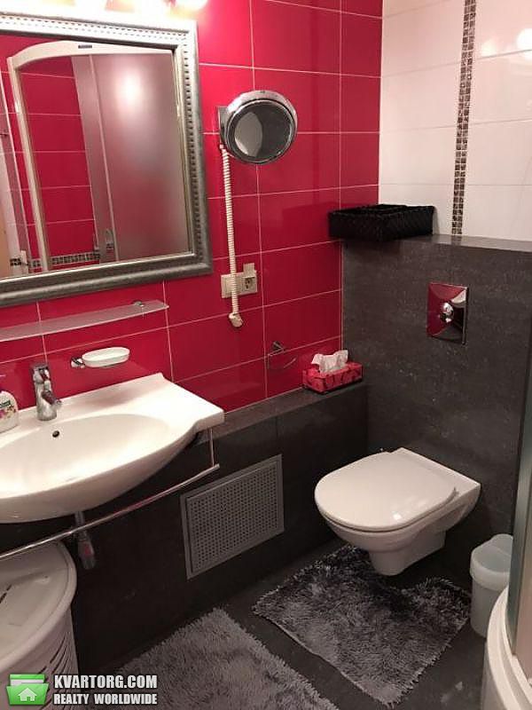 Rent out 1-room apartment. Киев,  Щорса — photo 7