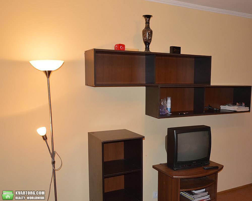 Sell 2-room apartment. Киев,  Предславинская — photo 4
