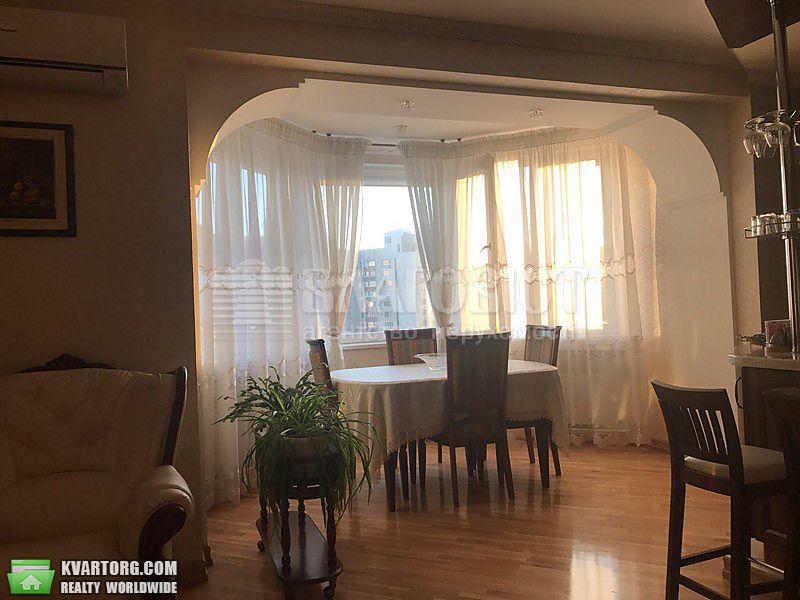 Sell 4-room apartment. Киев,  Героев Сталинграда пр — photo 4