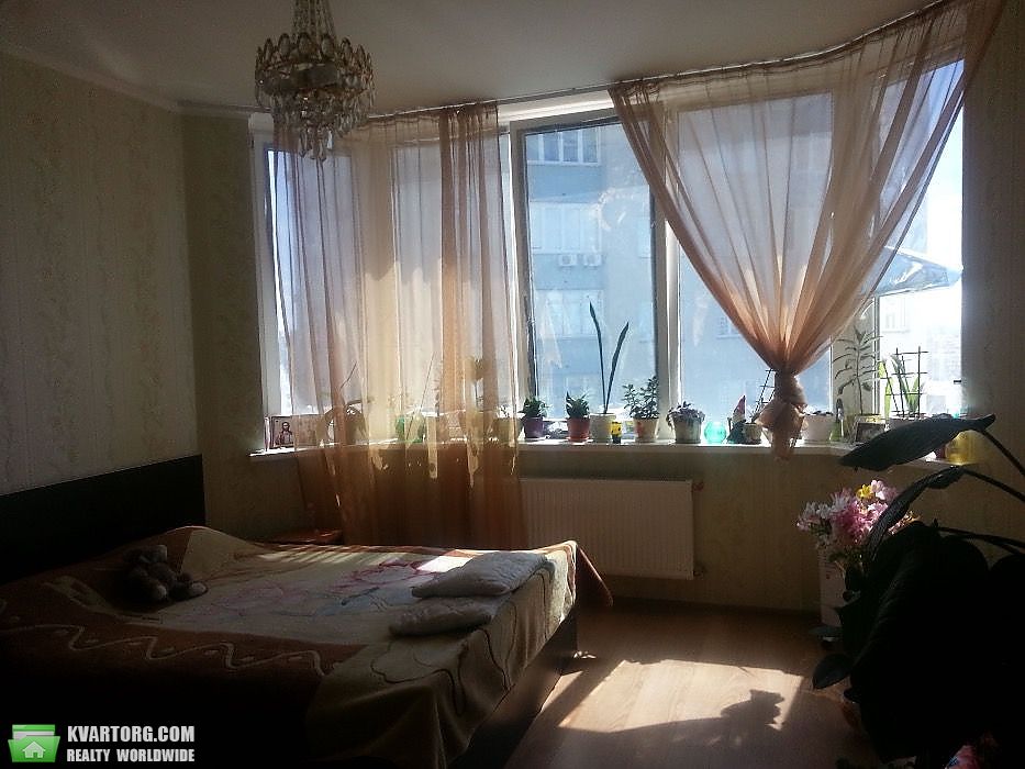 Sell 2-room apartment. Киев,  Градинская — photo 1