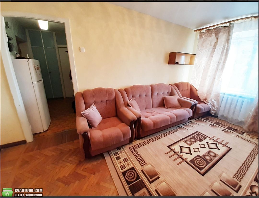 Rent out 2-room apartment. Киев,  Леси Украинки бул — photo 1