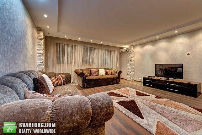 Sell 3-room apartment. Киев,  Дмитриевская — photo 2