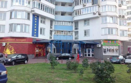 Rent out office. Киев,  Харьковское шоссе — photo 1