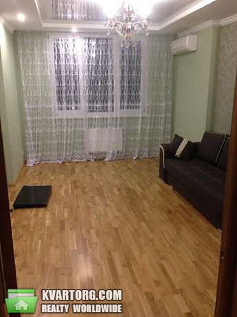 Rent out 2-room apartment. Киев,  Вильямса — photo 4