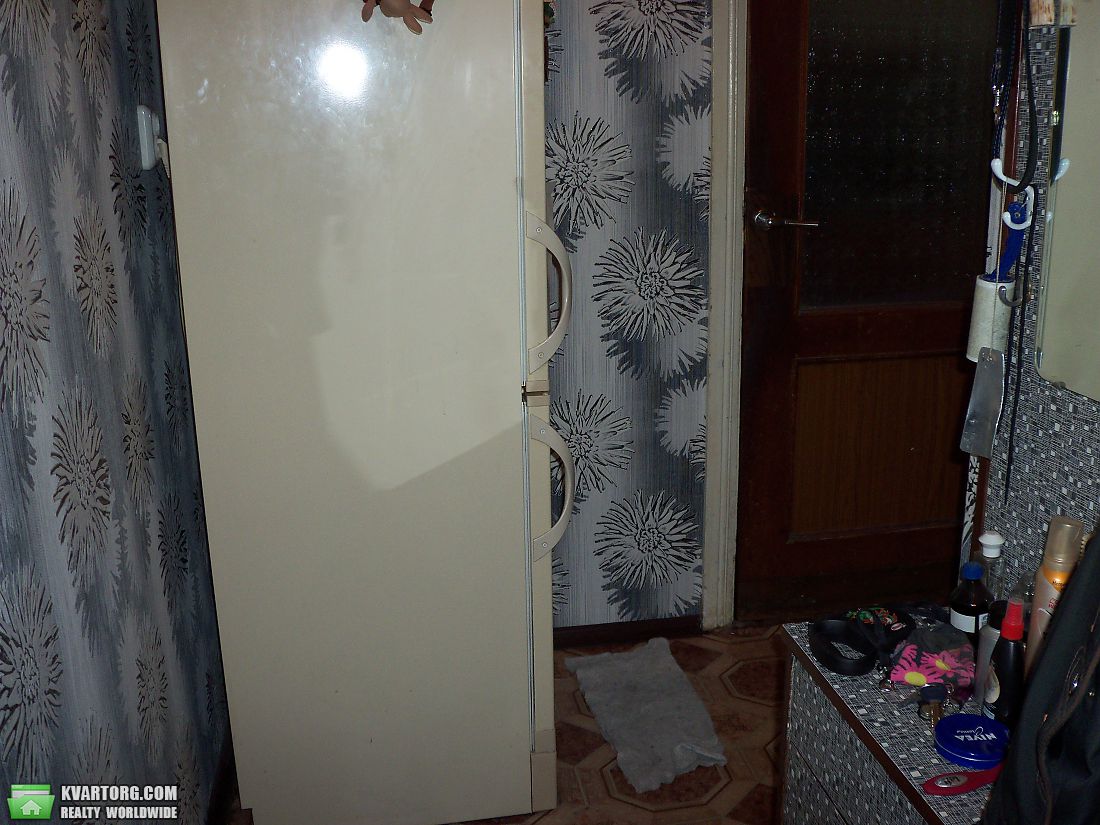 Sell 3-room apartment. Киев,  Щорса — photo 4