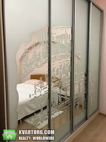 Rent out 2-room apartment. Киев,  Фрунзе — photo 8