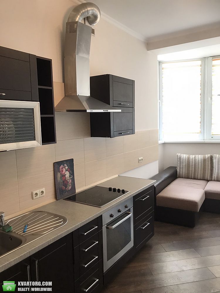 Rent out 1-room apartment. Киев,  Руданского — photo 1