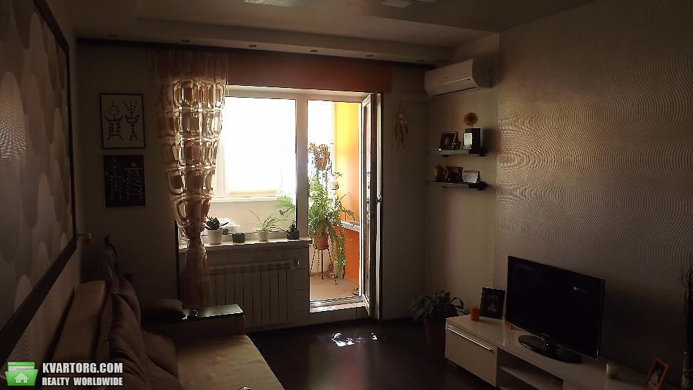 Sell 3-room apartment. Киев,  Глушкова пр — photo 4