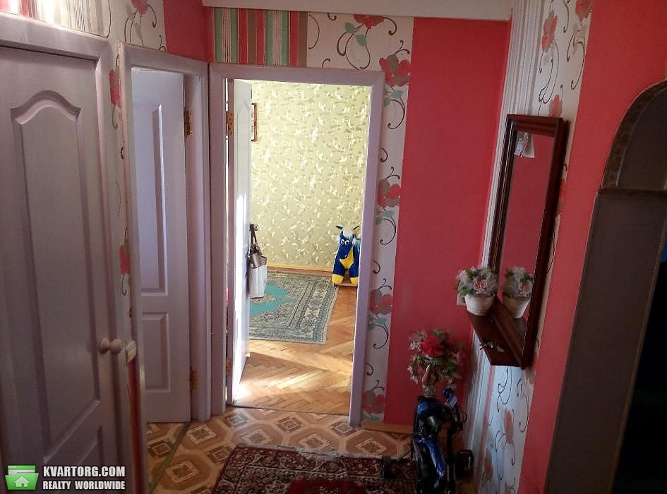 Sell 3-room apartment. Киев,  Гашека — photo 1
