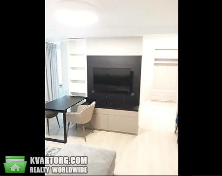 Rent out 2-room apartment. Киев,  Большая Васильковская — photo 1