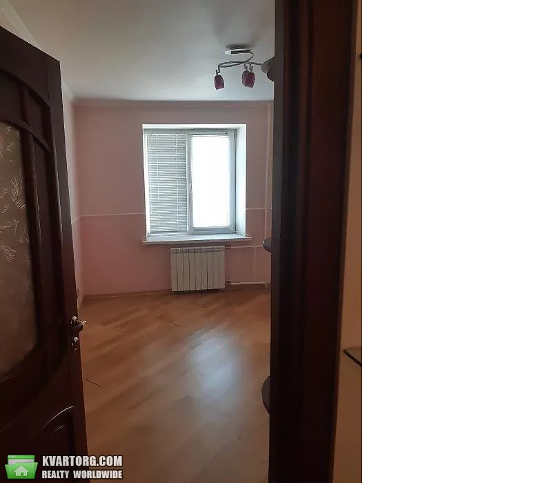 Rent out 3-room apartment. Киев,  Стадионная — photo 6