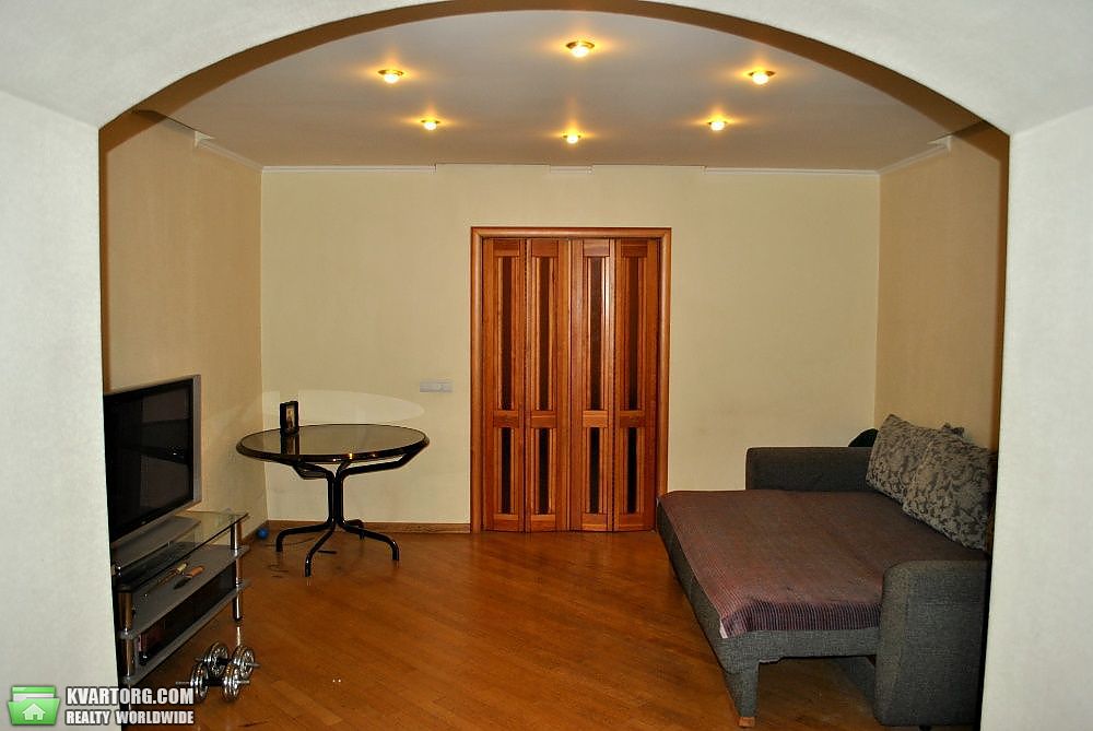 Sell 3-room apartment. Киев,  Введенская — photo 2