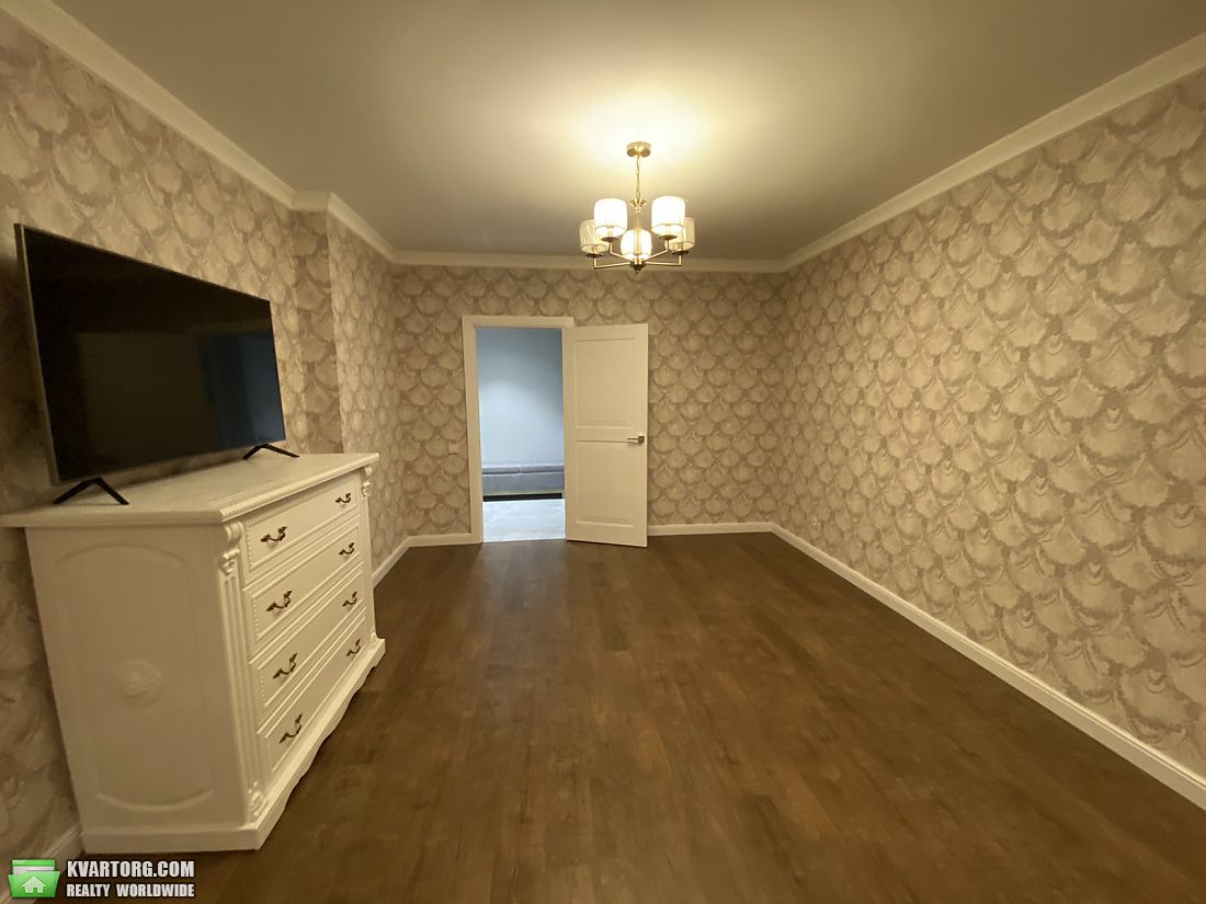 Sell 2-room apartment. Киев, Харьковское шоссе — photo 5