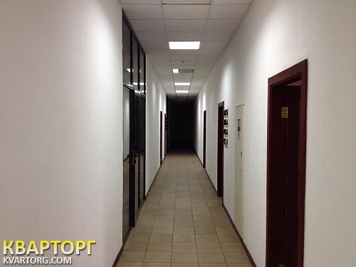 Sell shop. Киев,  Оболонский пр — photo 1
