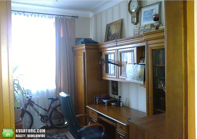 Sell 3-room apartment. Киев,  Воздухофлотский пр — photo 1