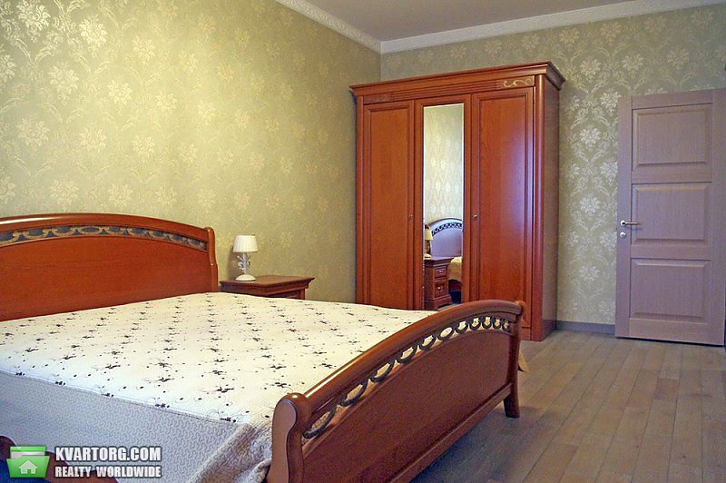 Rent out 2-room apartment. Киев,  Леси Украинки бул — photo 4