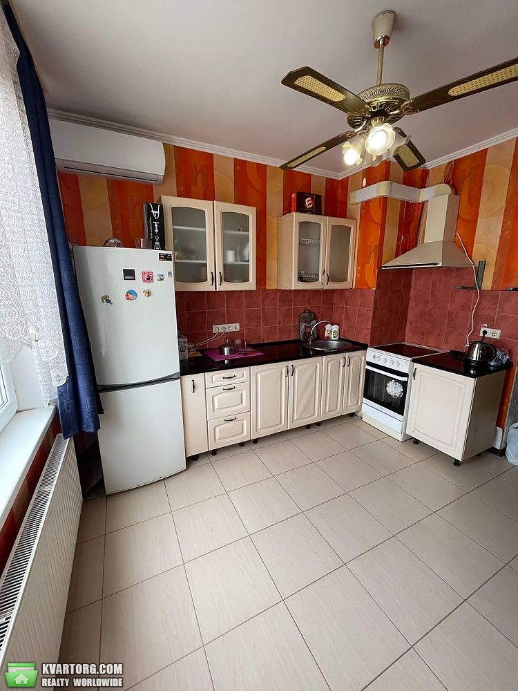 продам 1-комнатную квартиру Одесса, ул.Радужный Масив  11 - Фото 2