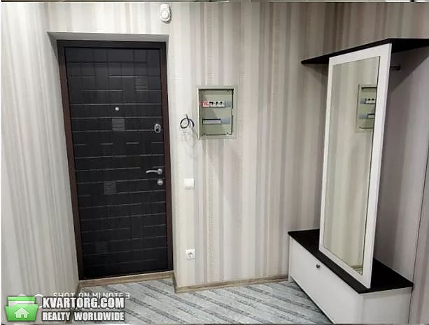 Rent out 2-room apartment. Киев, Крушельницкой — photo 3