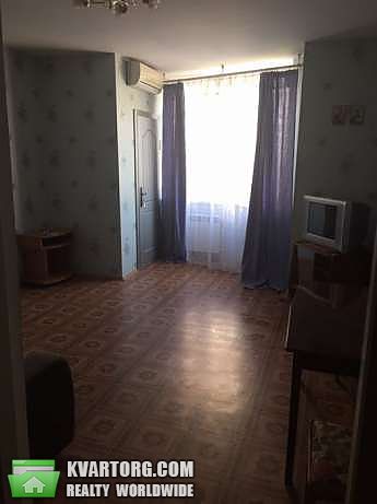 Rent out 1-room apartment. Киев,  Урловская — photo 3