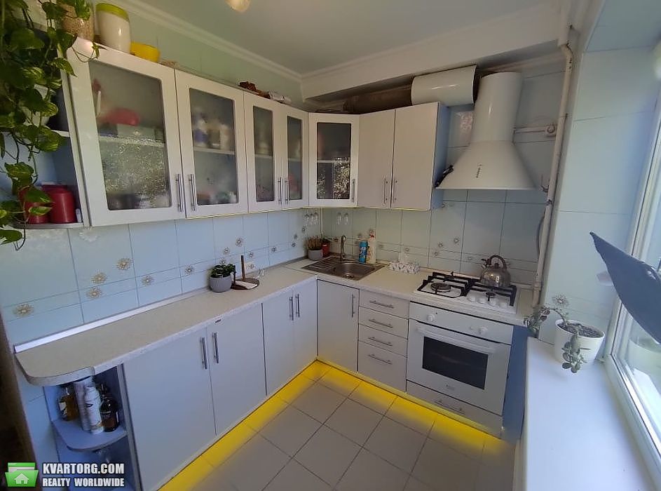 Sell 2-room apartment. Киев, Курнатовского — photo 1