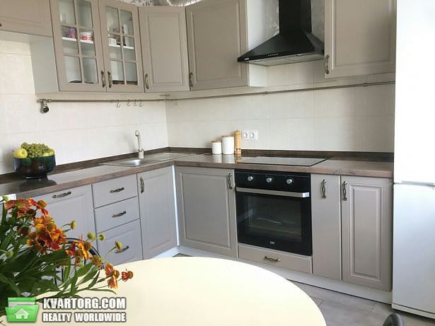 Rent out 1-room apartment. Киев,  Ломоносова — photo 1