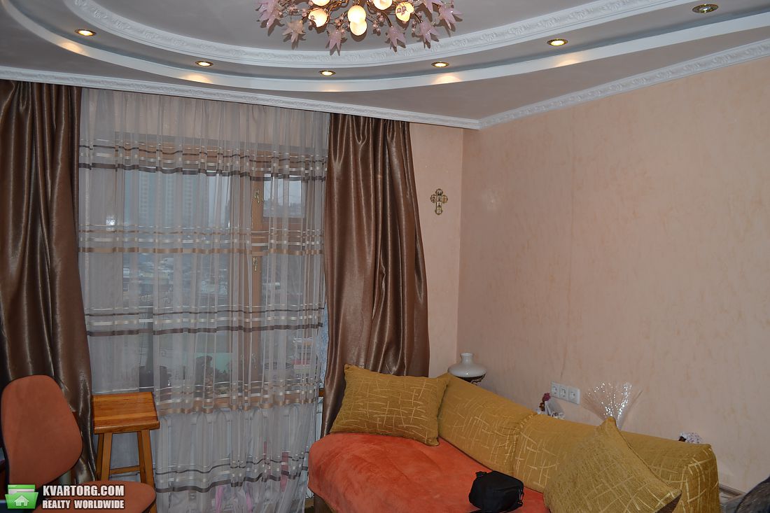 Sell 2-room apartment. Одесса, Днепродорога — photo 1
