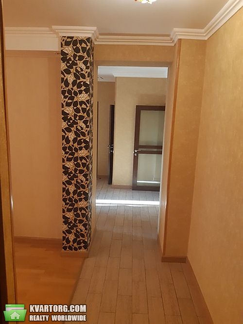 Rent out 2-room apartment. Киев,  Борщаговская — photo 2