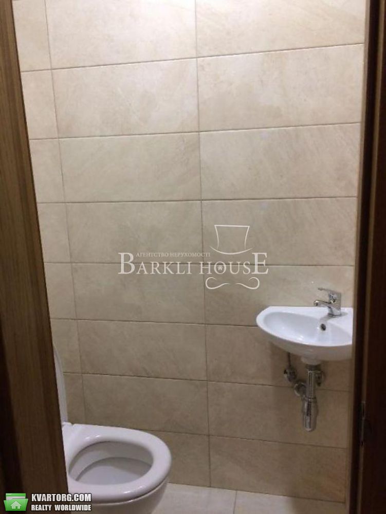 Rent out 3-room apartment. Киев,  Гончара — photo 3