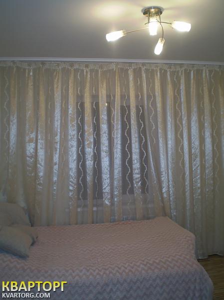 Rent out 2-room apartment. Киев, Григоренко Петра просп. — photo 4