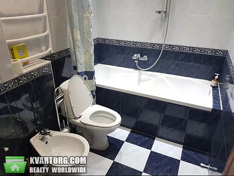 Rent out 1-room apartment. Киев,  Декабристов — photo 2