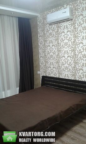 Rent out 1-room apartment. Киев, Практичная — photo 5