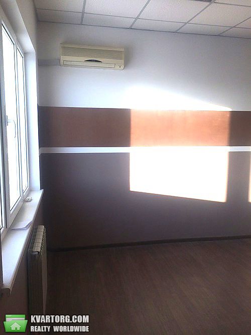 Rent out office. Киев, Старосельская — photo 4