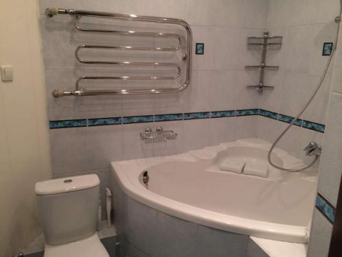 Sell 4-room apartment. Днепропетровск, Янтарная — photo 3