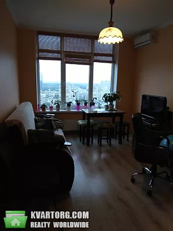 Rent out 2-room apartment. Киев, Туманяна — photo 1