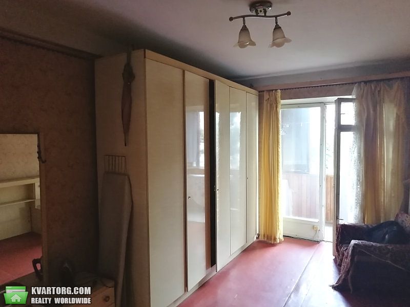 Sell 3-room apartment. Киев,  Зодчих — photo 2