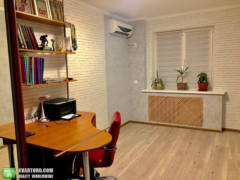 Sell 2-room apartment. Харьков, Проспект Юбилейный — photo 3