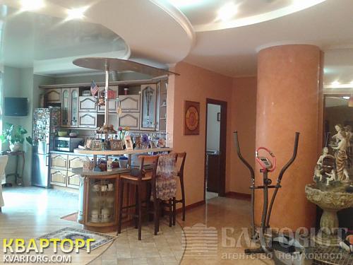 Sell 2-room apartment. Киев,  Жилянская — photo 5
