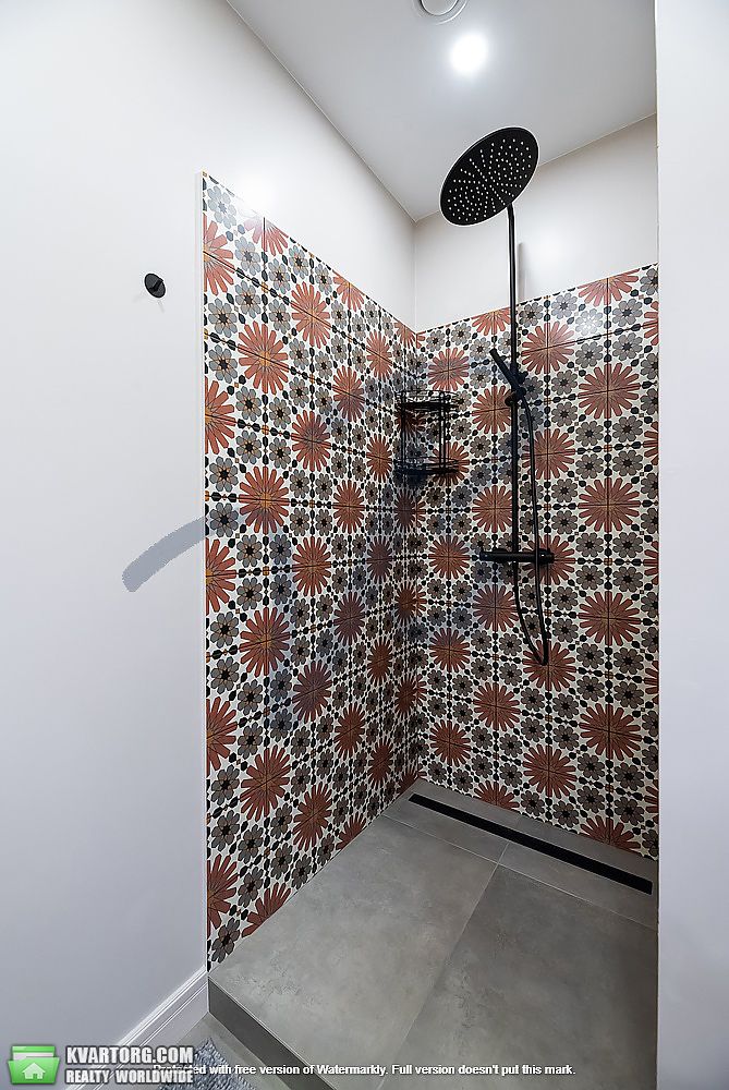 Rent out 2-room apartment. Киев, Набережно Рибальский — photo 10