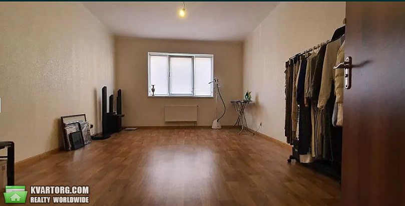Sell 3-room apartment. Киев,  Метрологическая — photo 2