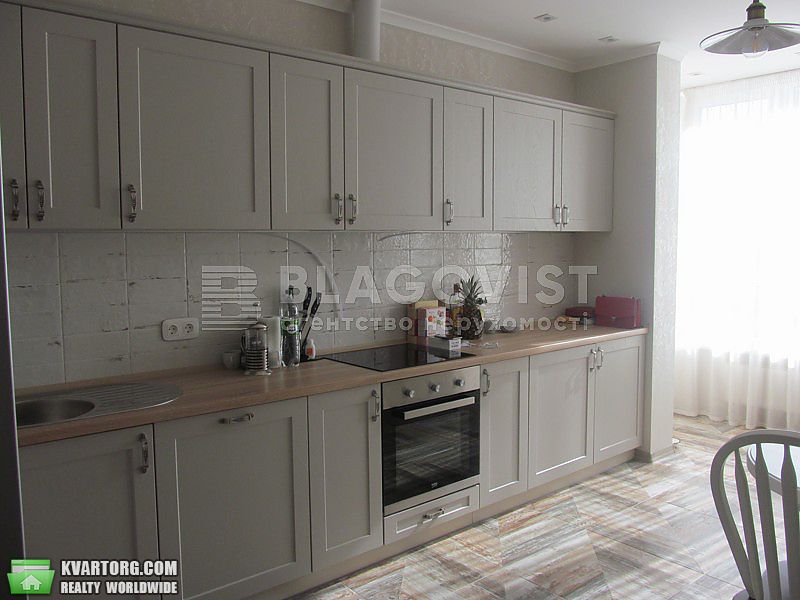 Rent out 1-room apartment. Киев,  Конева — photo 4