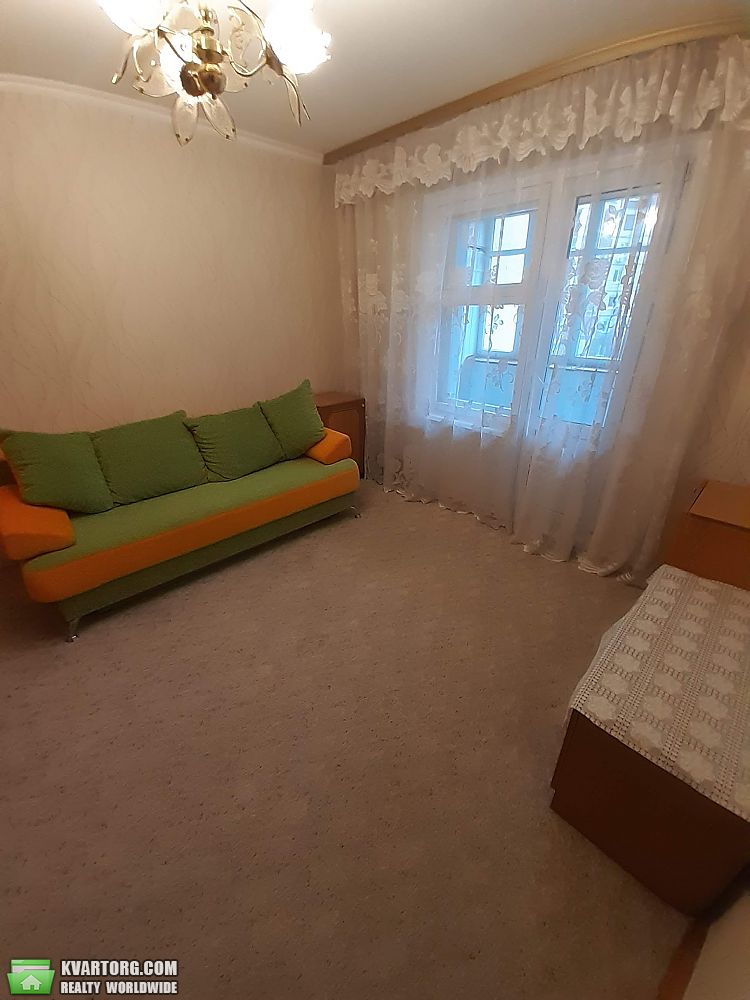 Rent out 2-room apartment. Киев,  Гетьмана вадима — photo 7
