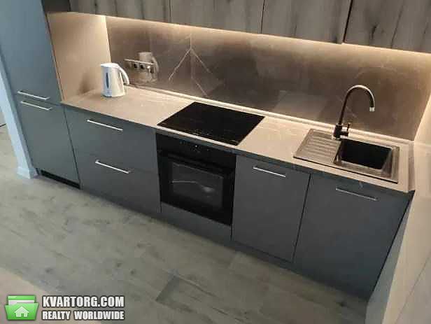 Rent out 2-room apartment. Киев, Предславинская — photo 3