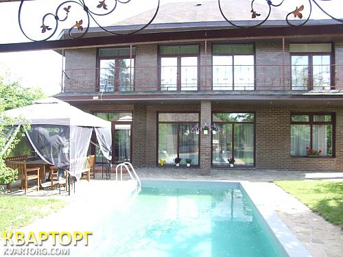 Rent out house. Киев,  метро "Славутич" — photo 1