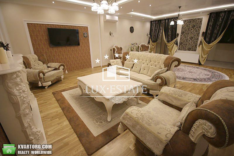 Sell 3-room apartment. Киев,  Щорса — photo 1