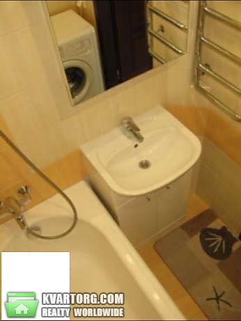 Rent out 2-room apartment. Киев,  Героев Днепра — photo 5