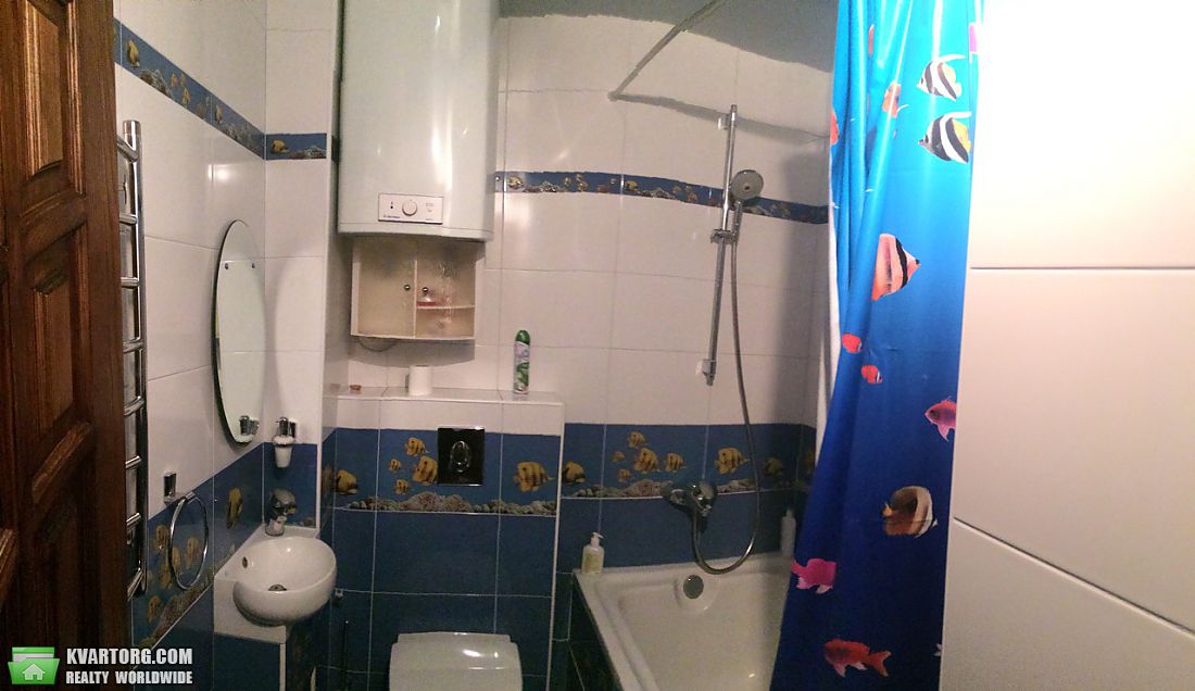 Rent out 2-room apartment. Киев,  Бориславская — photo 4