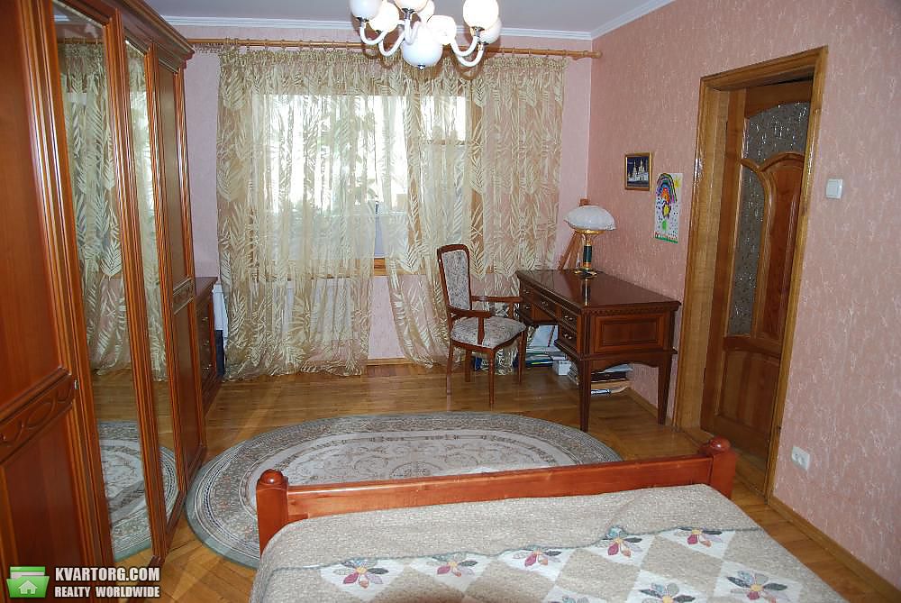 Sell 4-room apartment. Киев,  Срибнокильская — photo 4