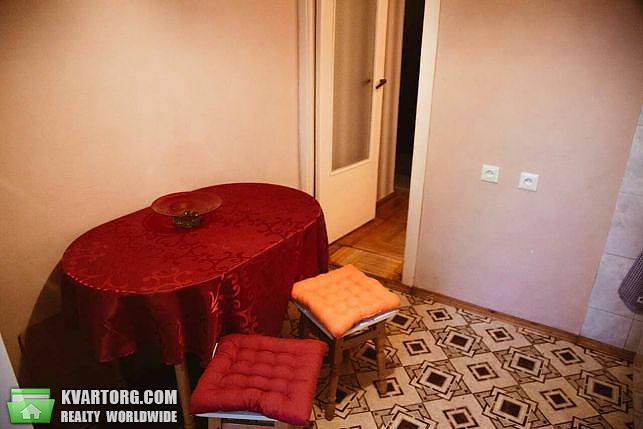 Rent out 2-room apartment. Киев,  Липковского — photo 9
